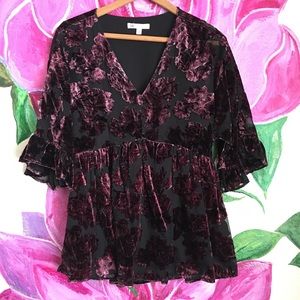 DR2 velvet embossed blouse
